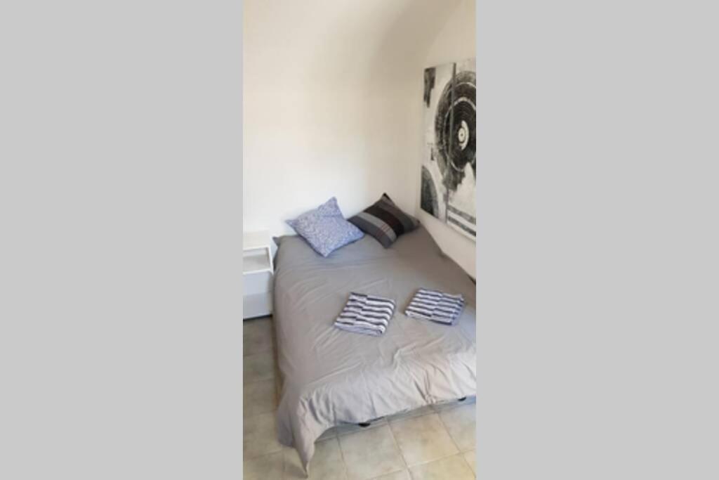St Jean Du Gard : Spacious Apartment With Use Of Pool Saint-Jean-du-Gard Exterior foto